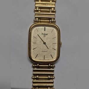 NOS Neo Vintage Pulsar Y100-4249 Men's Quartz Watch Tank 1980s Bamboo Gold Tone